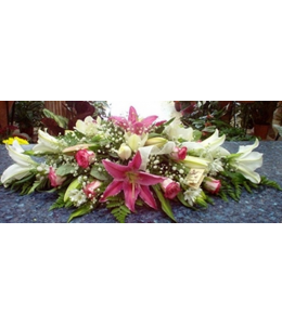 Table  flower arrangement