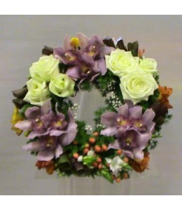 Crucified Christ‘ s wreath