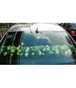 Adornment for the Back of your Wedding Car with White Roses