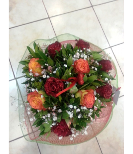 Bouquet of roses in red and orange tones