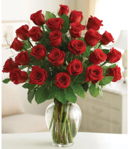 Arrangement in a vase with Red Roses.