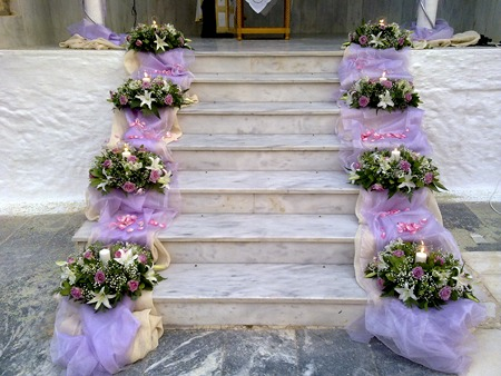 Wedding Decoration of the Church's Exterior Aisle with Aqua Roses